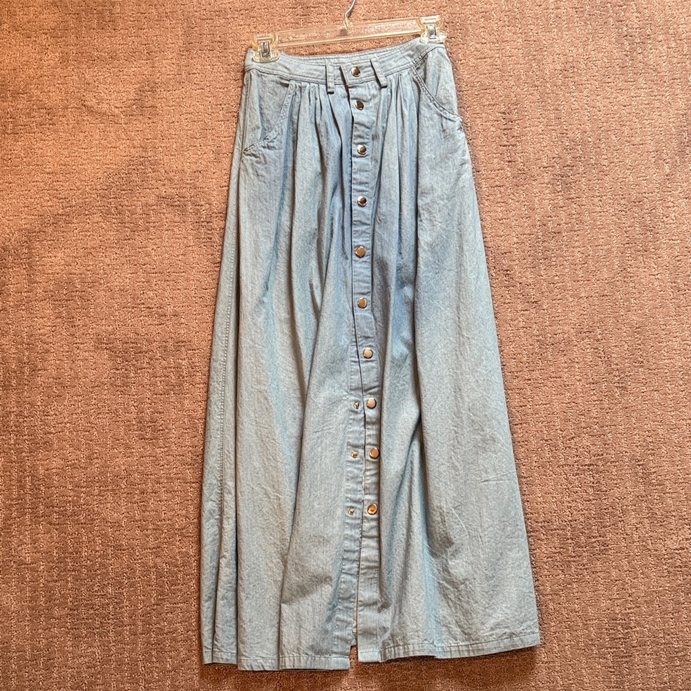 Button-Front Maxi Skirt in Light Blue